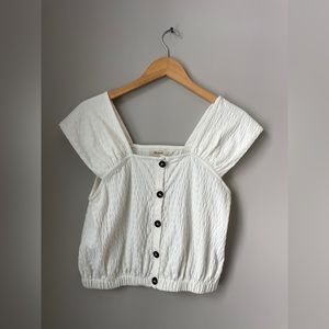 Madewell crinkle button up top, size small